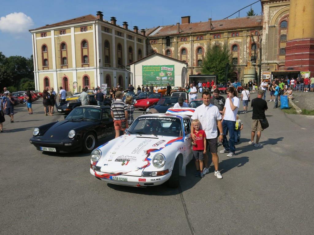 Poslední testy skončily a vozy pro Carreru putují v úložných kontejnerech směr Mexiko!